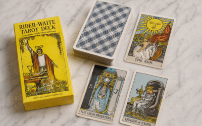 Tipos de tarot: guía para conocer las principales barajas y elegir una lectura