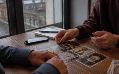 El tarot gana espacio entre los menores de 35 años en Euskadi: menos fe heredada y más búsqueda personal